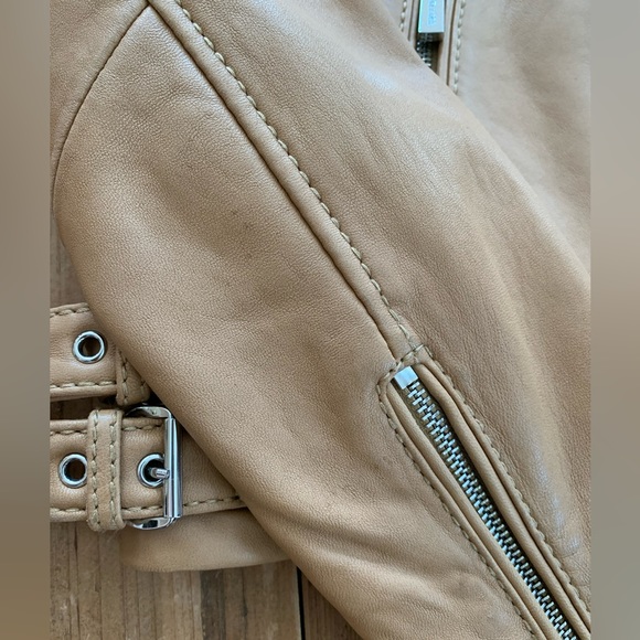 Michael Kors Beige Leather Jacket, Sz M - Picture 10 of 16